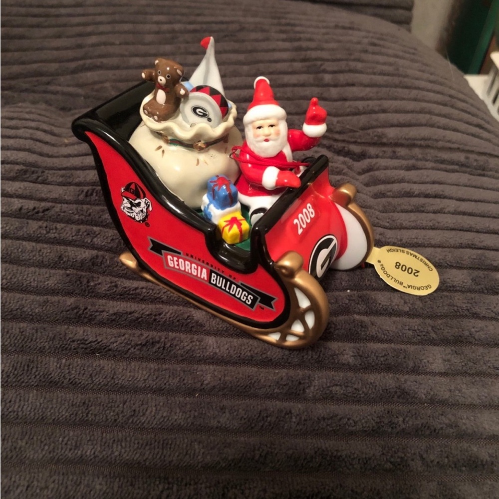 Danbury Mint Georgia Bulldogs Santa Sleigh Ornament